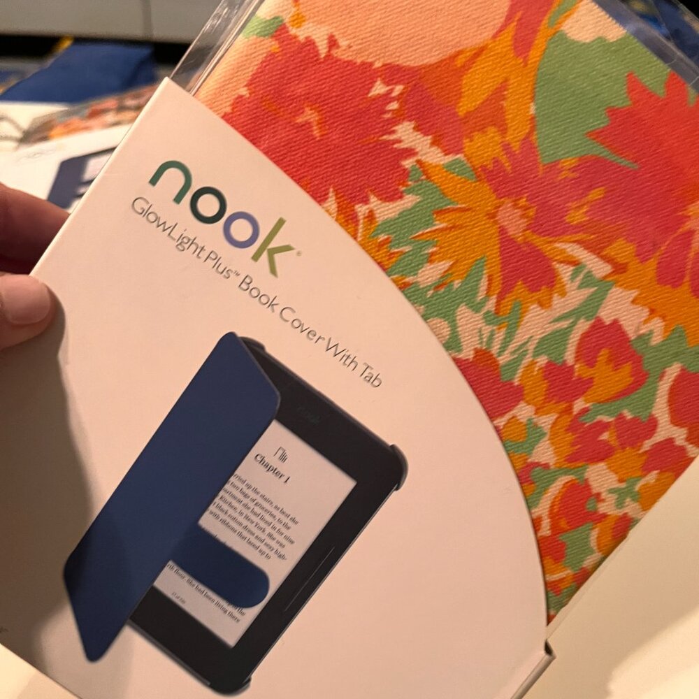 Floral Themed Book Book‎ Cover for a Glowlight Plus - with Tab  (book/x/NEW)